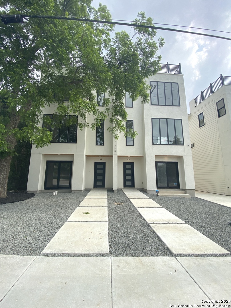 218 Pinckney Street San Antonio TX 78209