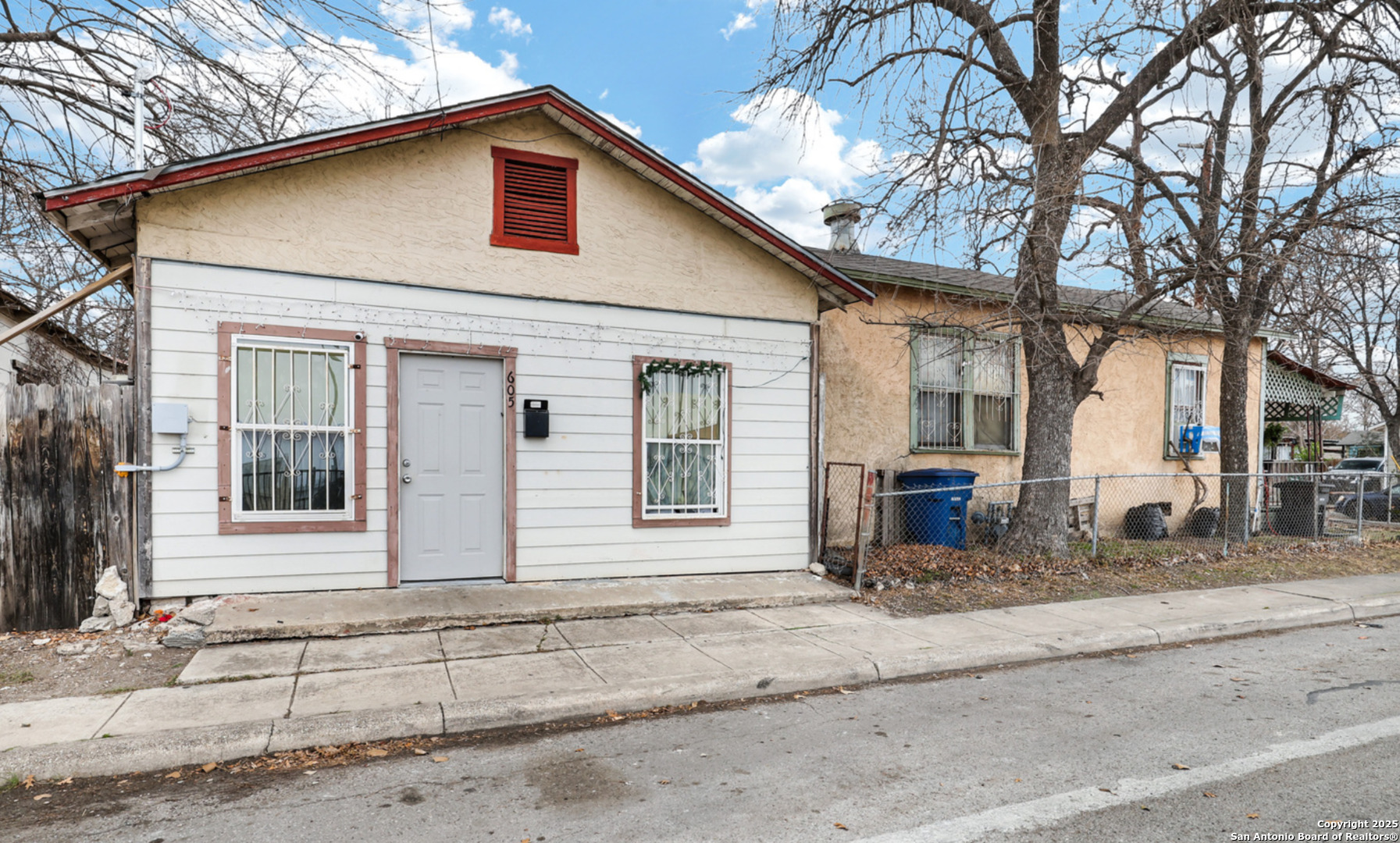 1804 San Luis San Antonio TX 78207