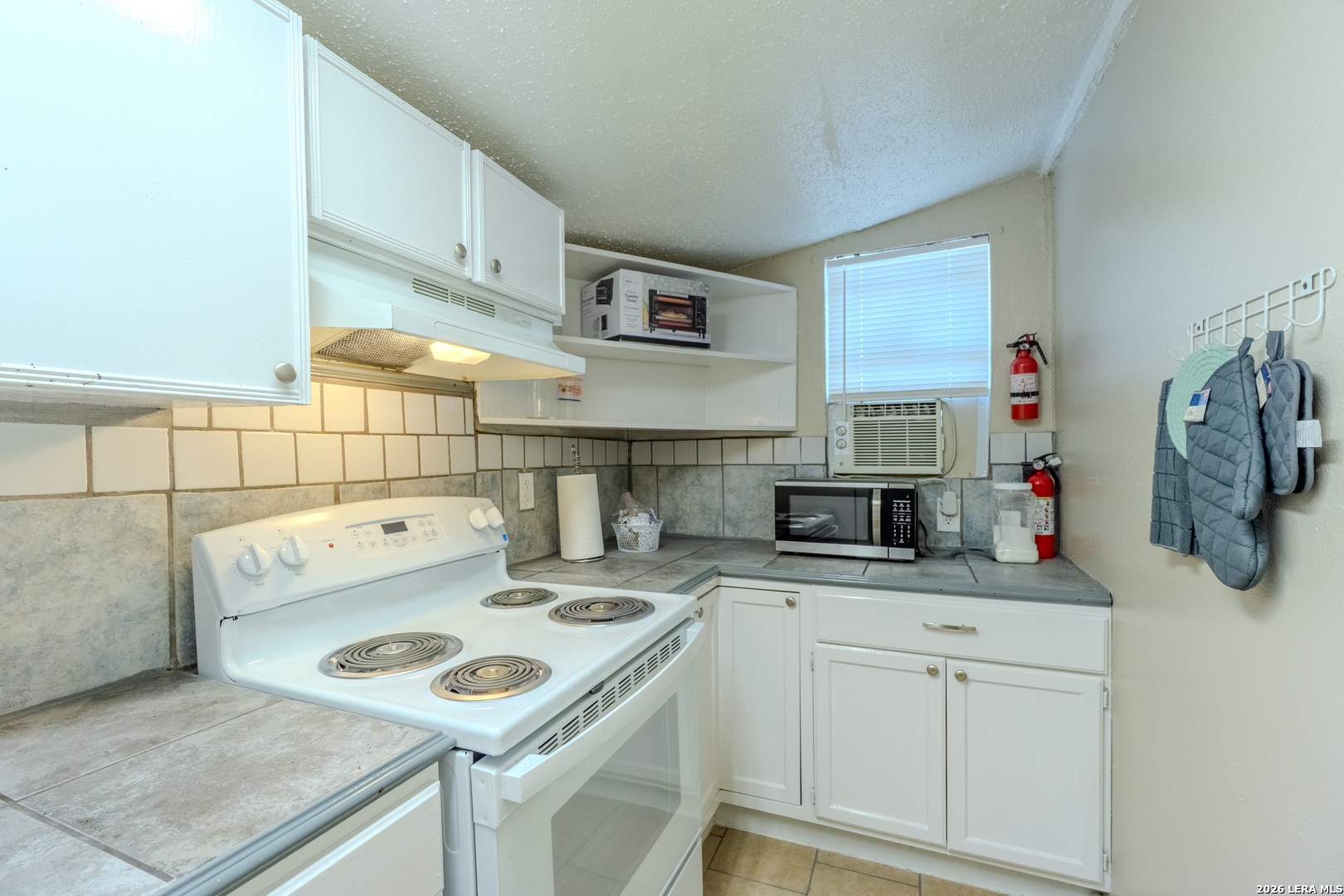 1203 Vickers San Antonio TX 78211