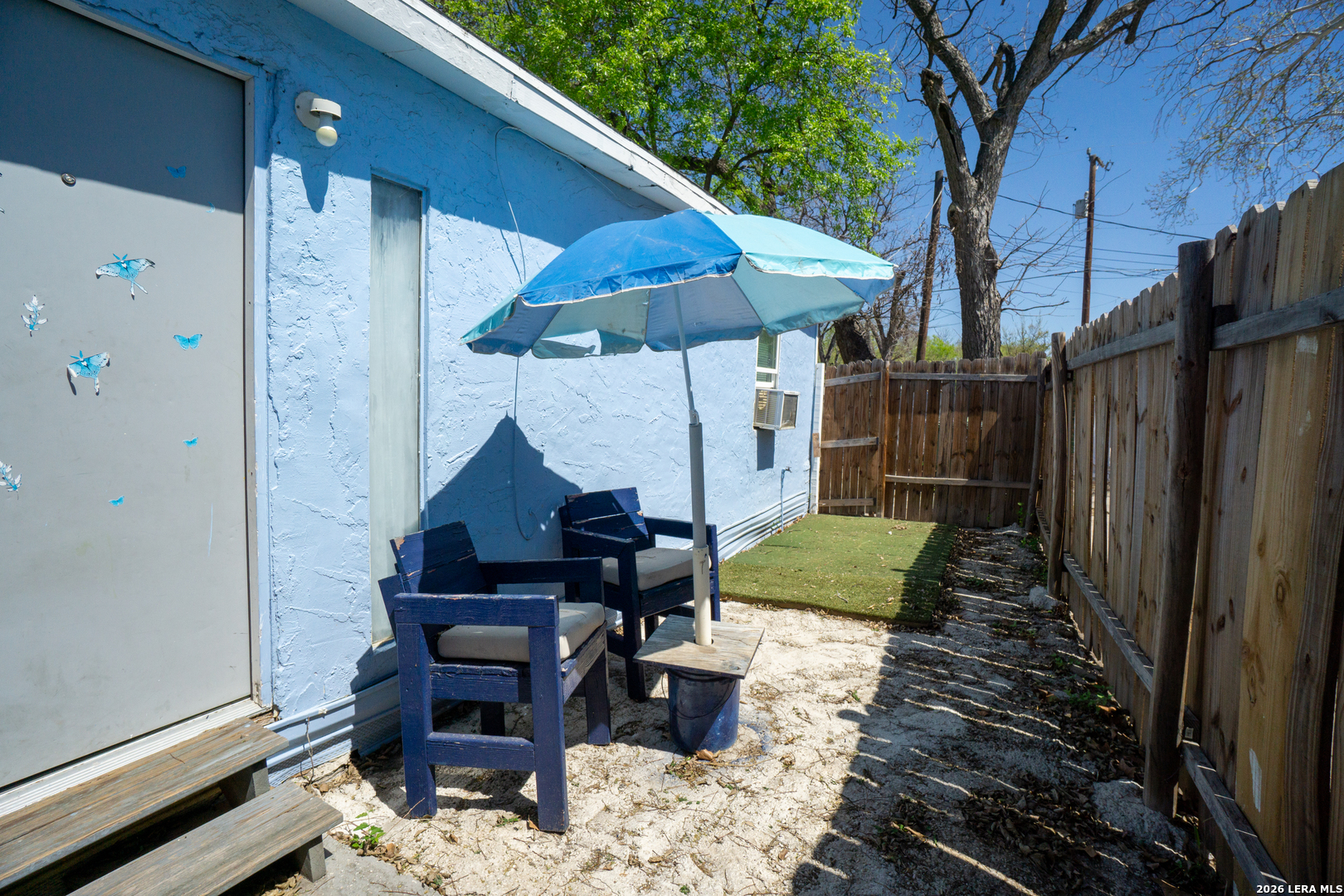 1203 Vickers San Antonio TX 78211