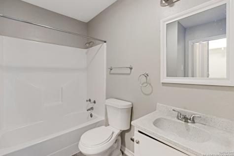 1655 Amanda San Antonio TX 78210