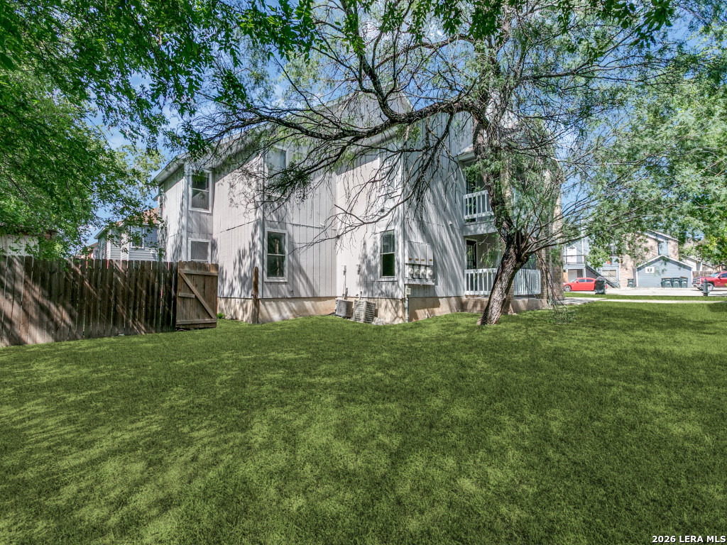 7519 Windsor Oaks San Antonio TX 78239