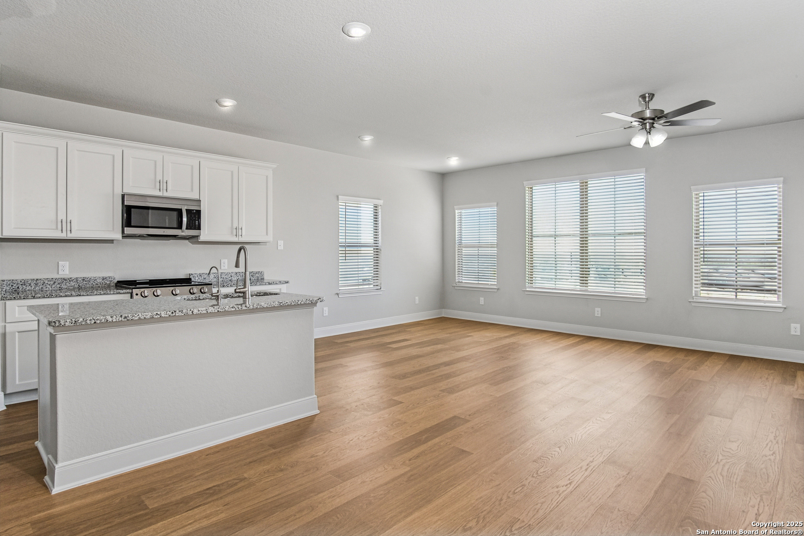 7137 Magnolia Creek San Antonio TX 78252