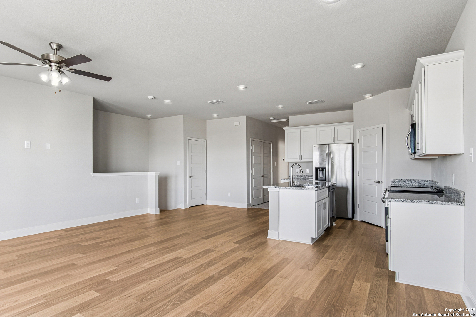 7137 Magnolia Creek San Antonio TX 78252