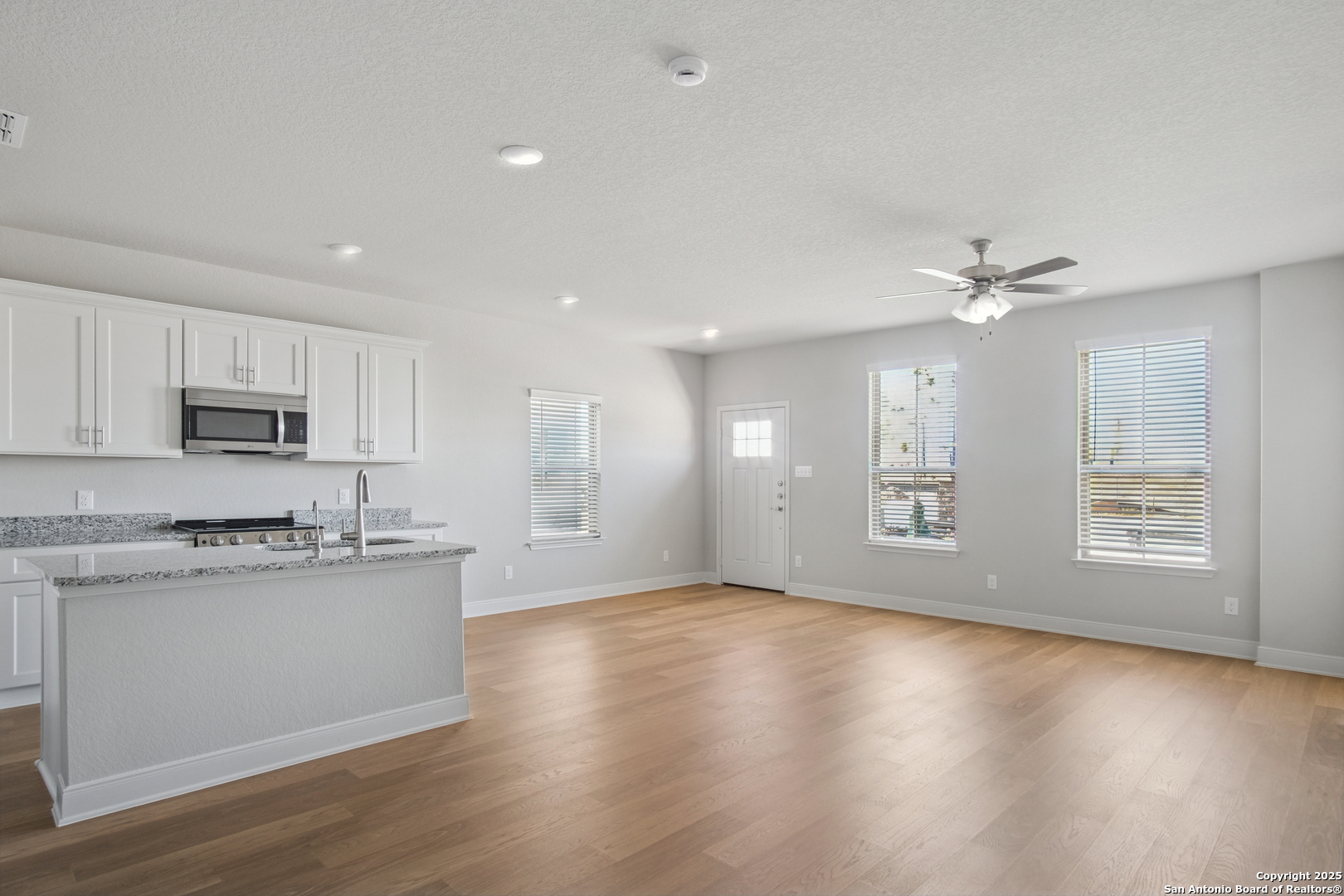 7137 Magnolia Creek San Antonio TX 78252