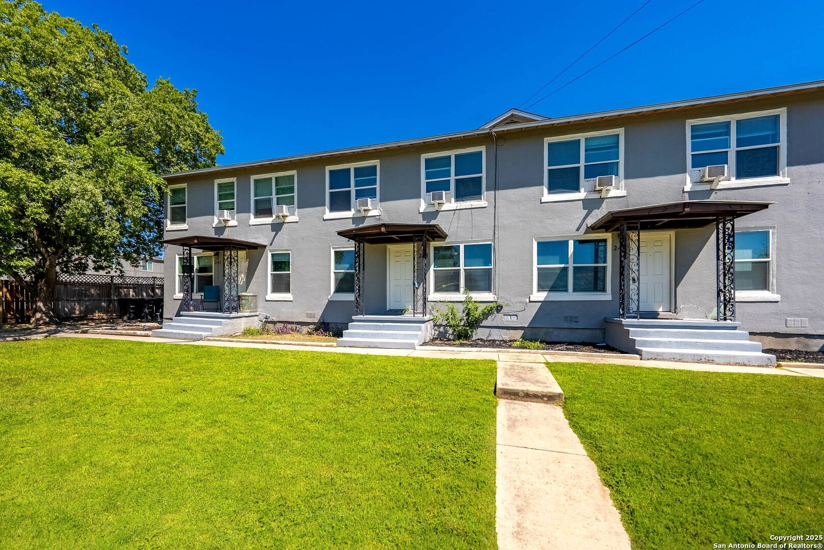 241 Deerwood Drive San Antonio TX 78209