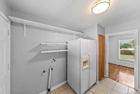 241 Deerwood Drive San Antonio TX 78209