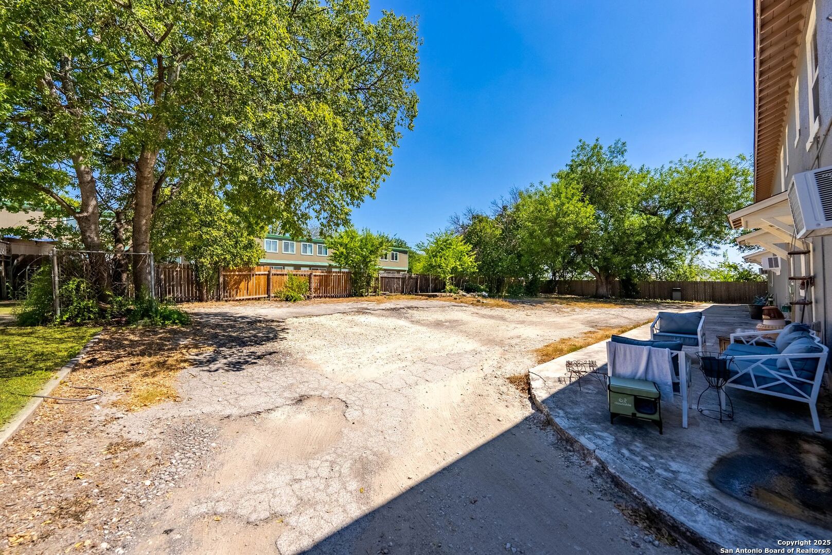 241 Deerwood Drive San Antonio TX 78209