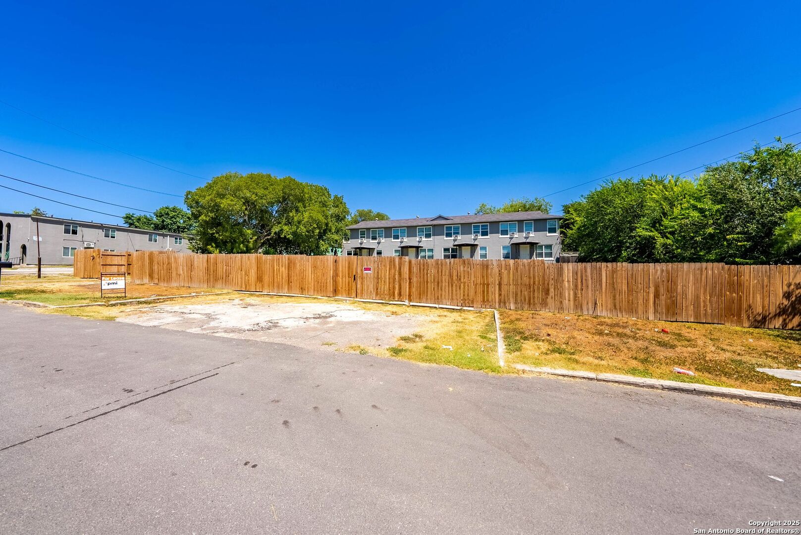 241 Deerwood Drive San Antonio TX 78209