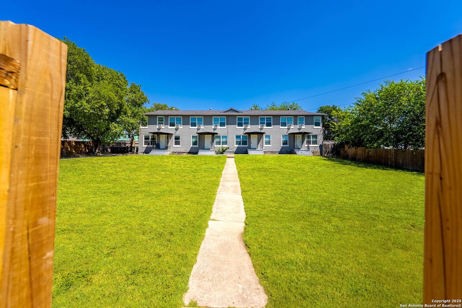 241 Deerwood Drive San Antonio TX 78209