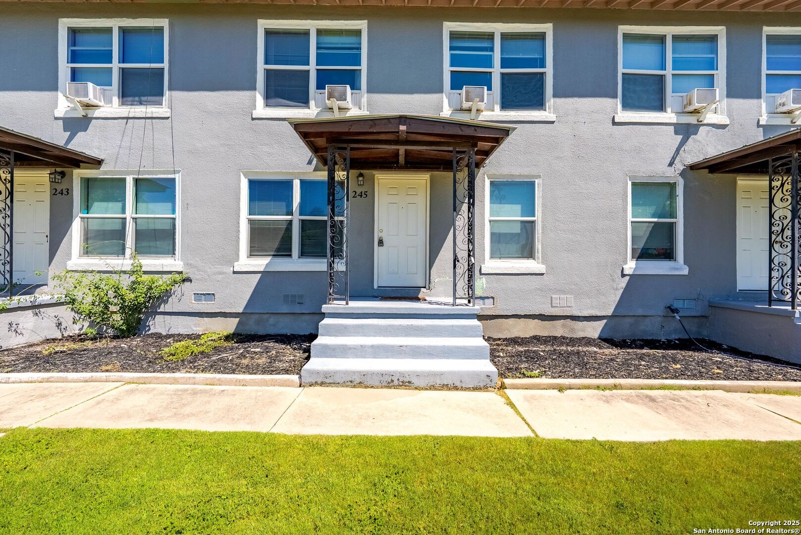 241 Deerwood Drive San Antonio TX 78209