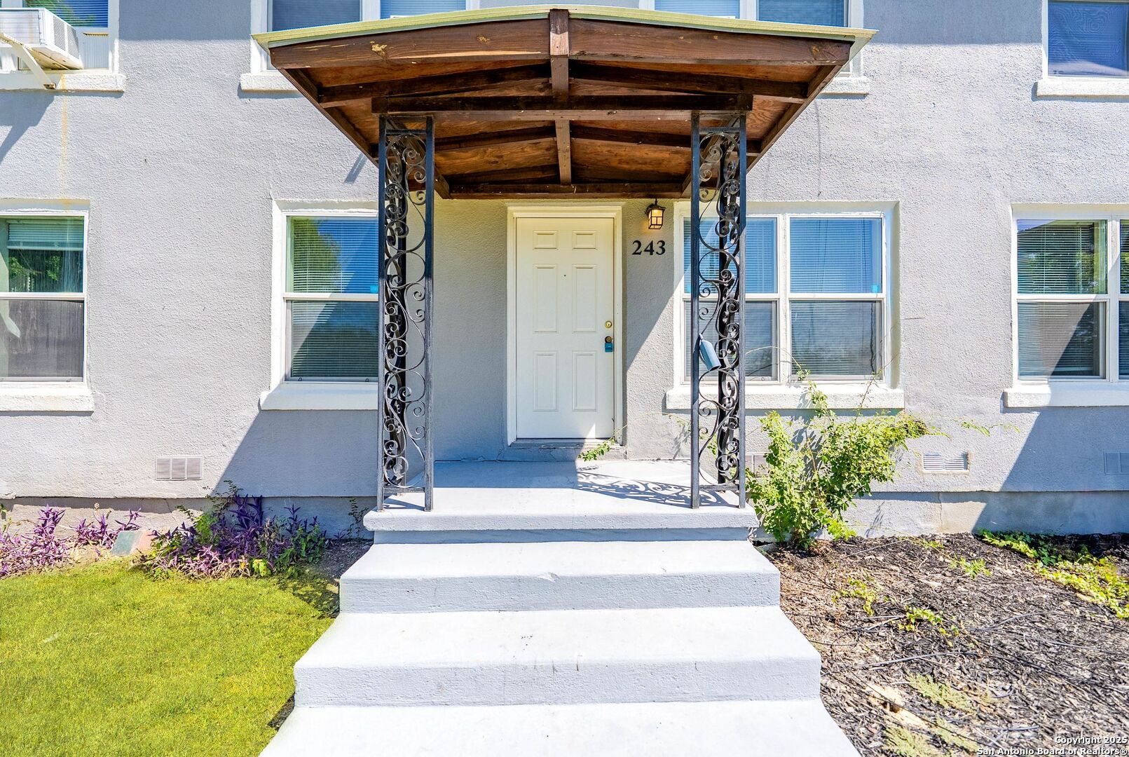 241 Deerwood Drive San Antonio TX 78209