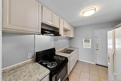 241 Deerwood Drive San Antonio TX 78209