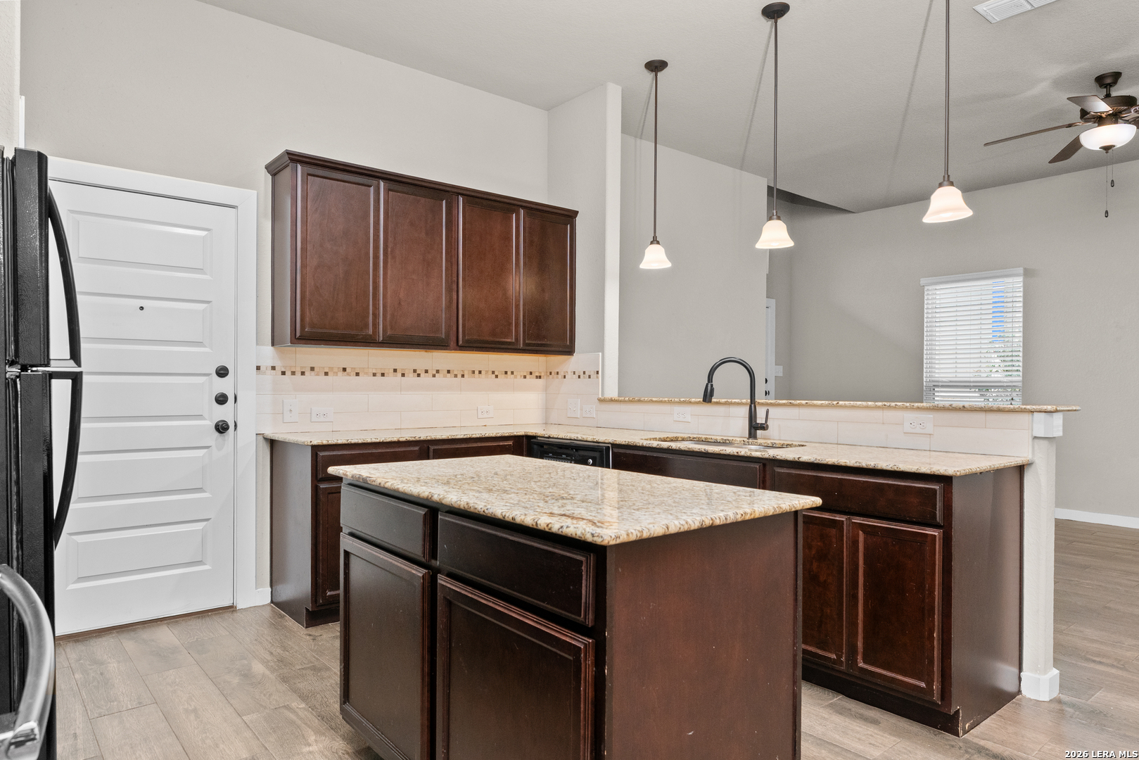2213-2215 Avery Village New Braunfels TX 78130