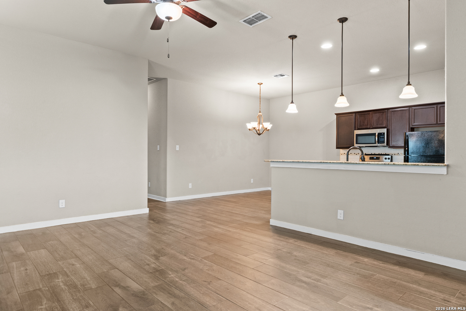 2213-2215 Avery Village New Braunfels TX 78130