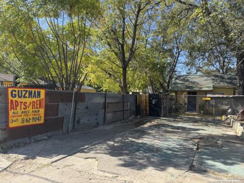 3015 S Flores Street San Antonio TX 78204