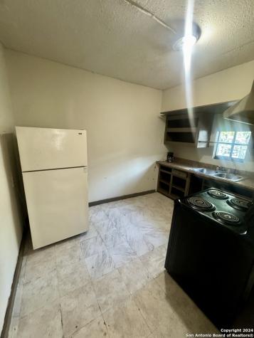 3015 S Flores Street San Antonio TX 78204