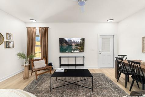 214 Bonnie Bend San Antonio TX 78253