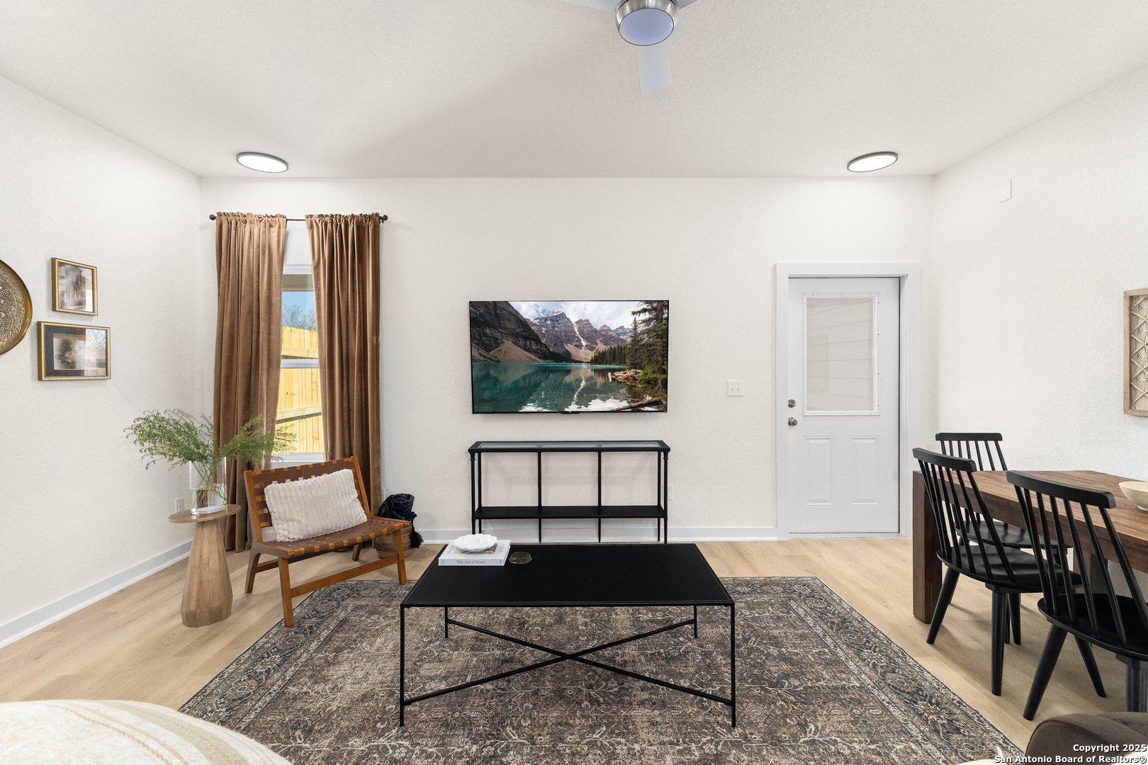 214 Bonnie Bend San Antonio TX 78253