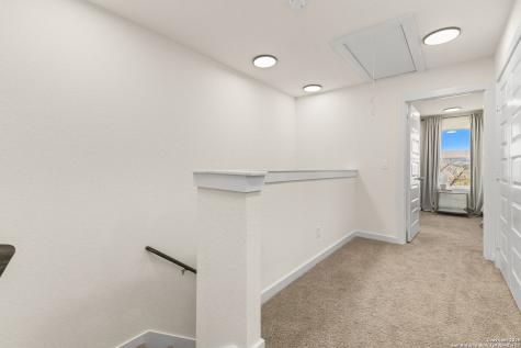 214 Bonnie Bend San Antonio TX 78253