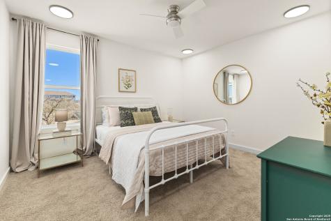 214 Bonnie Bend San Antonio TX 78253