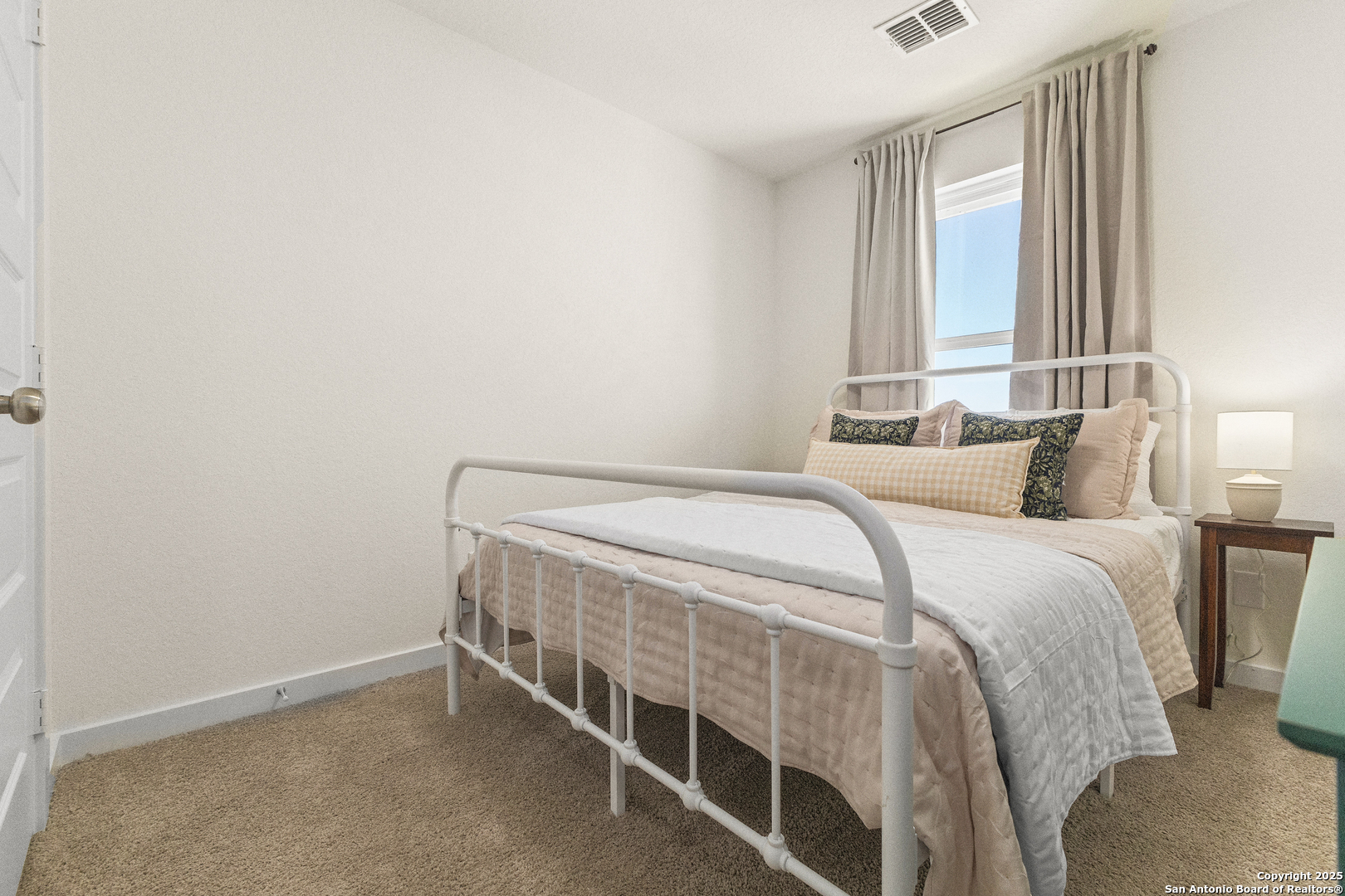 214 Bonnie Bend San Antonio TX 78253