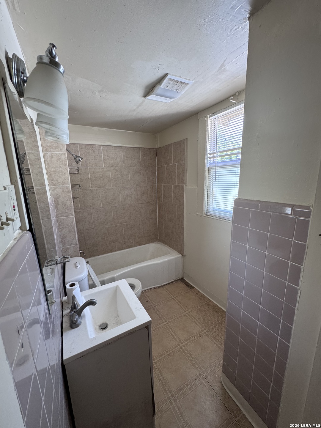 216 Avondale Avenue San Antonio TX 78223
