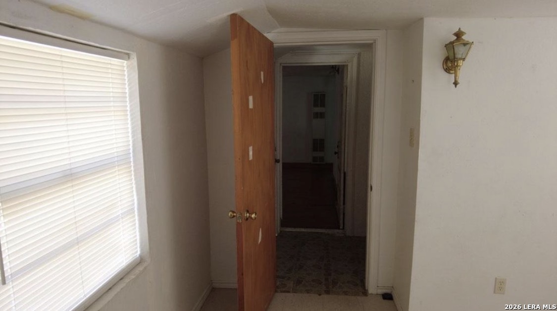 618 S 6th Street Kenedy TX 78119