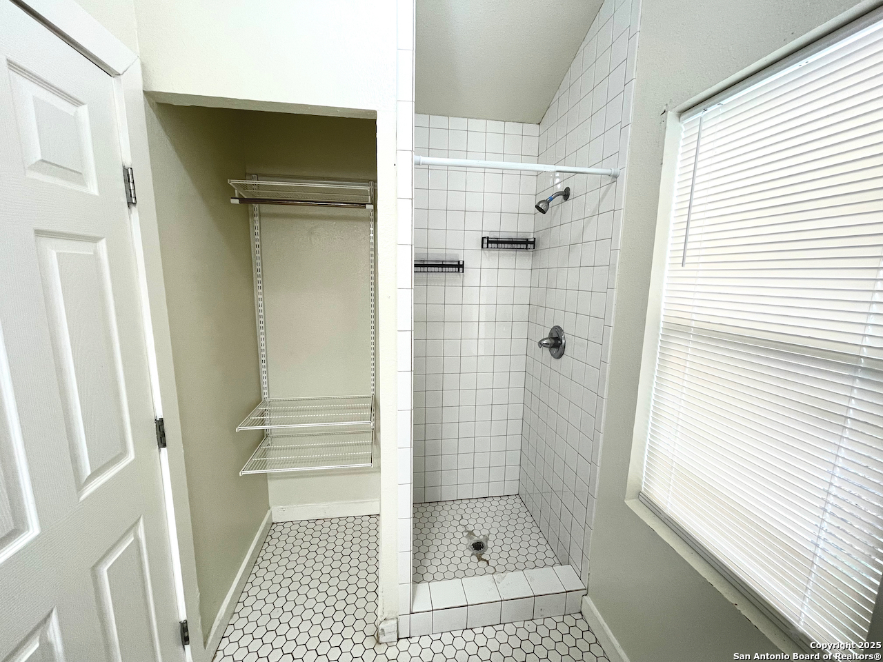 4810 John Victor San Antonio TX 78220