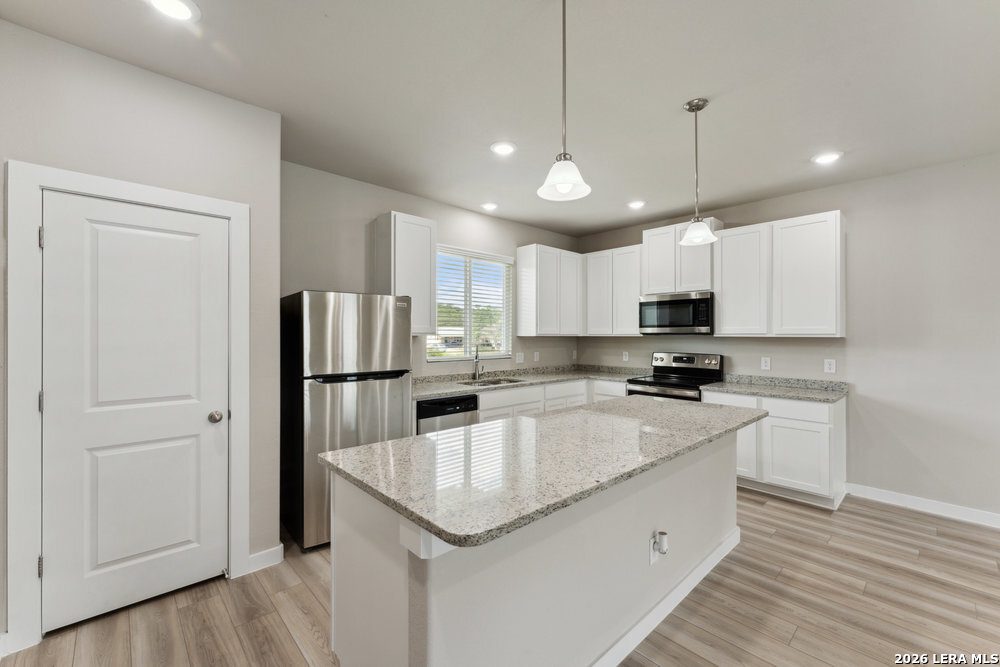 21419/21503 Sir Walter San Antonio TX 78256