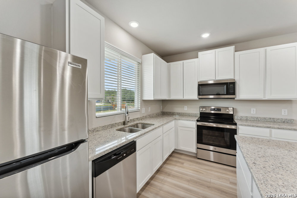 21419/21503 Sir Walter San Antonio TX 78256