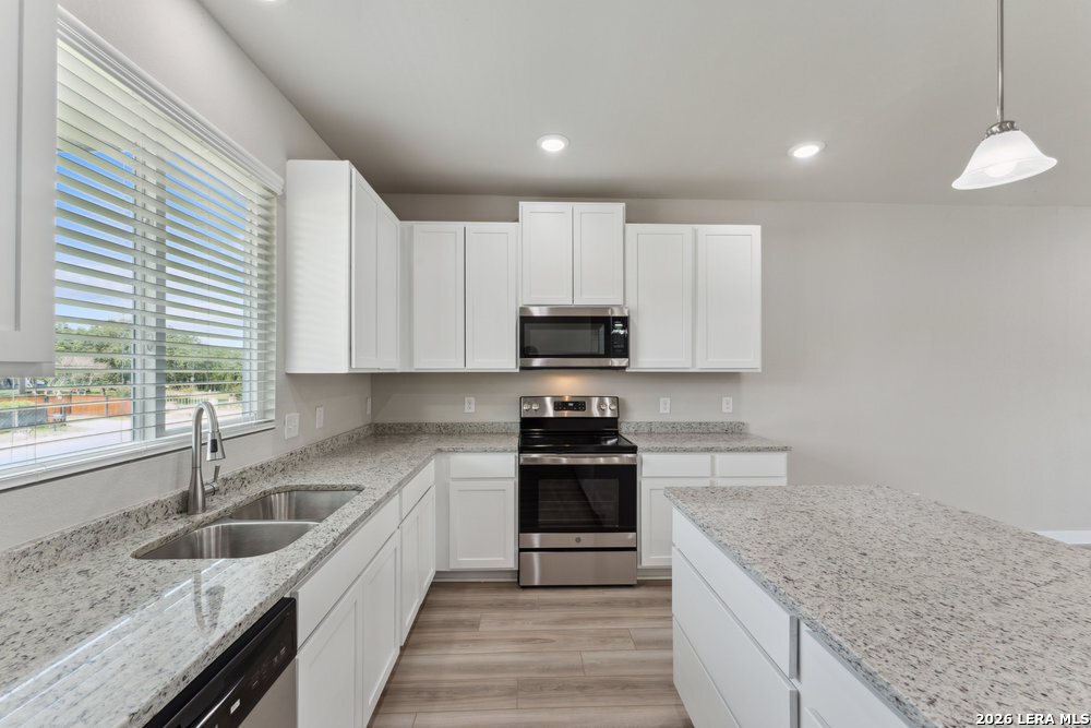 21419/21503 Sir Walter San Antonio TX 78256