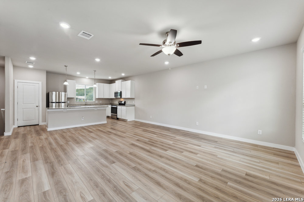 21419/21503 Sir Walter San Antonio TX 78256