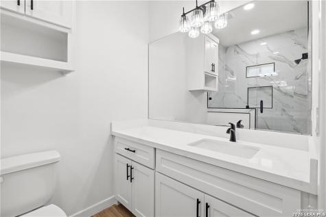 1209 S Waterfall Avenue Edinburg TX 78539