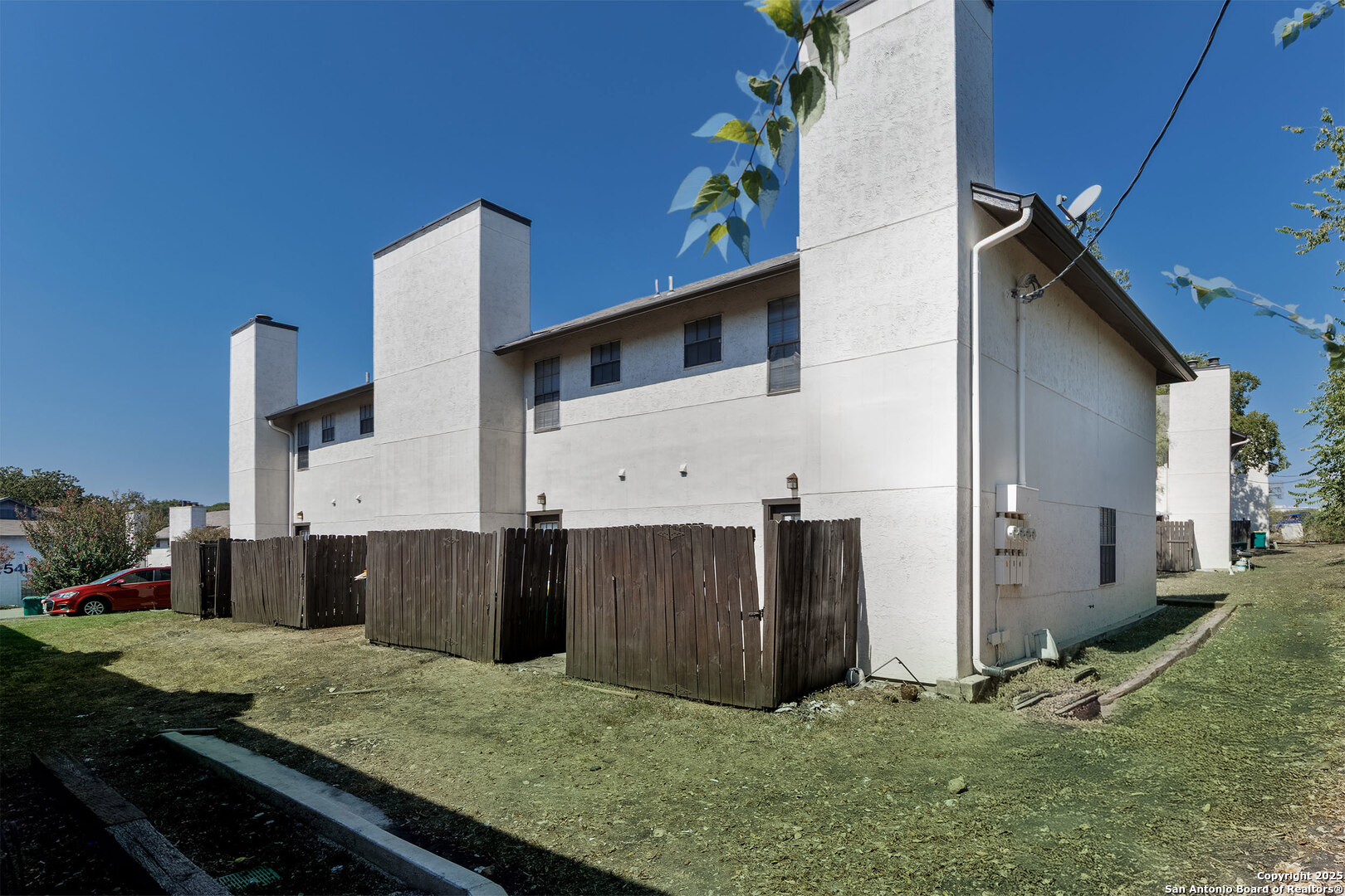 546 Dukeway Universal City TX 78148