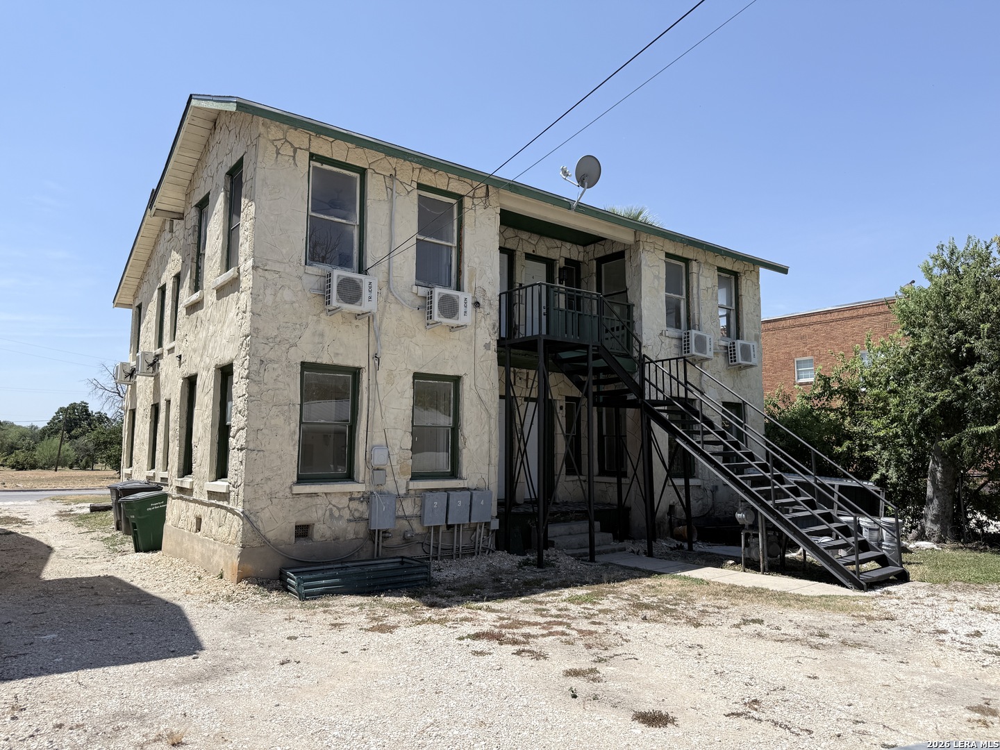 1407 W Woodlawn Avenue San Antonio TX 78201