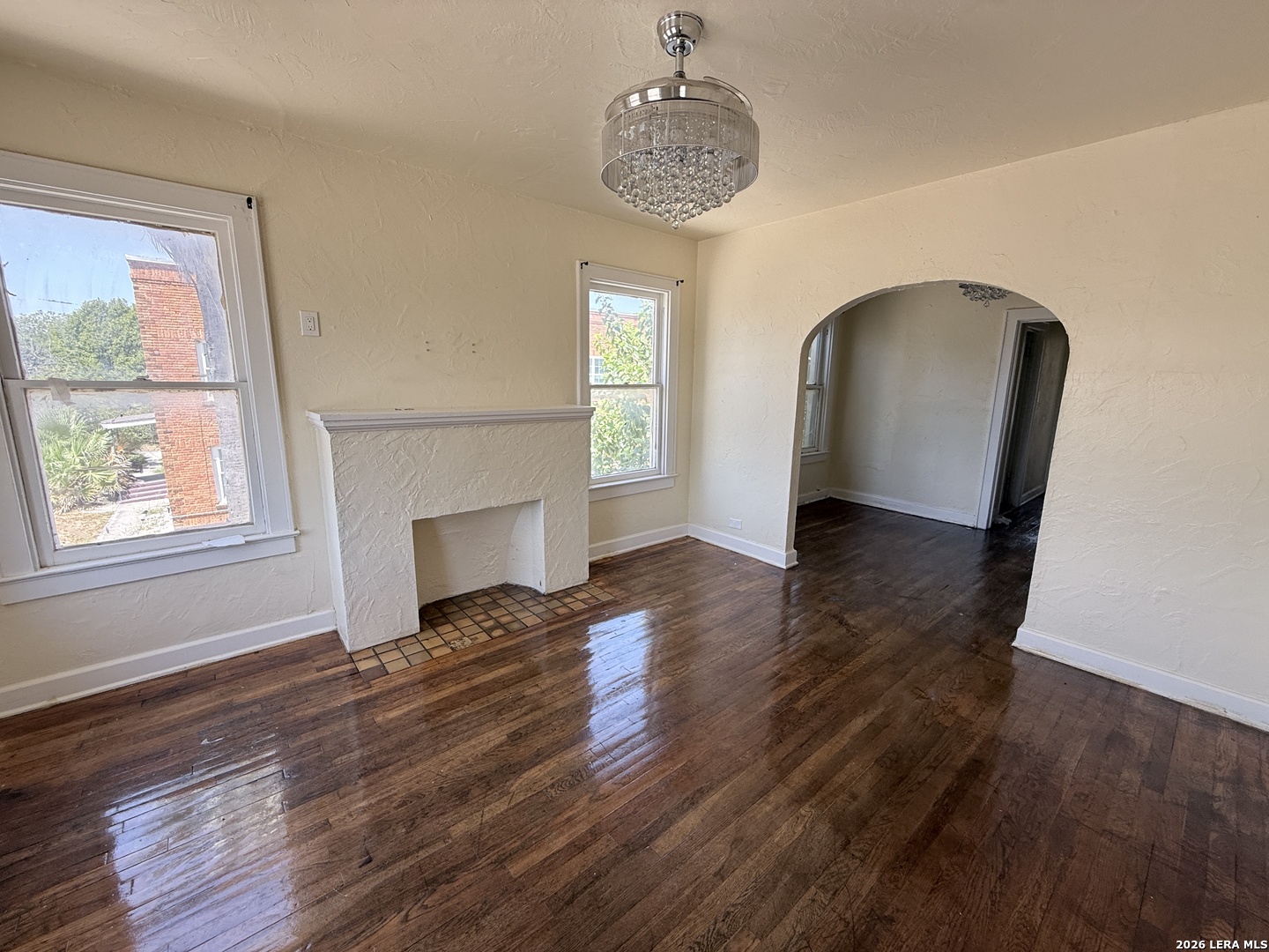 1407 W Woodlawn Avenue San Antonio TX 78201