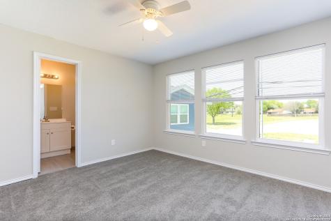 6922 Crestway Road San Antonio TX 78239