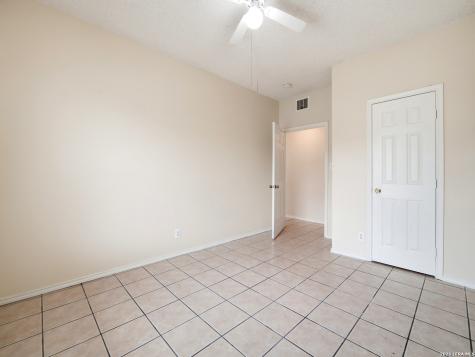 7642-7448 Windsor Oaks San Antonio TX 78239