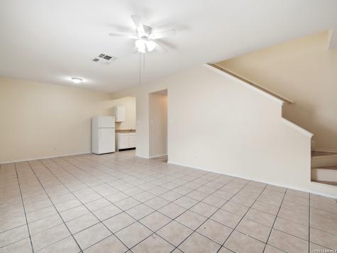 7642-7448 Windsor Oaks San Antonio TX 78239