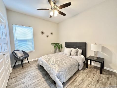 1505 Shavano Drive Edinburg TX 78541