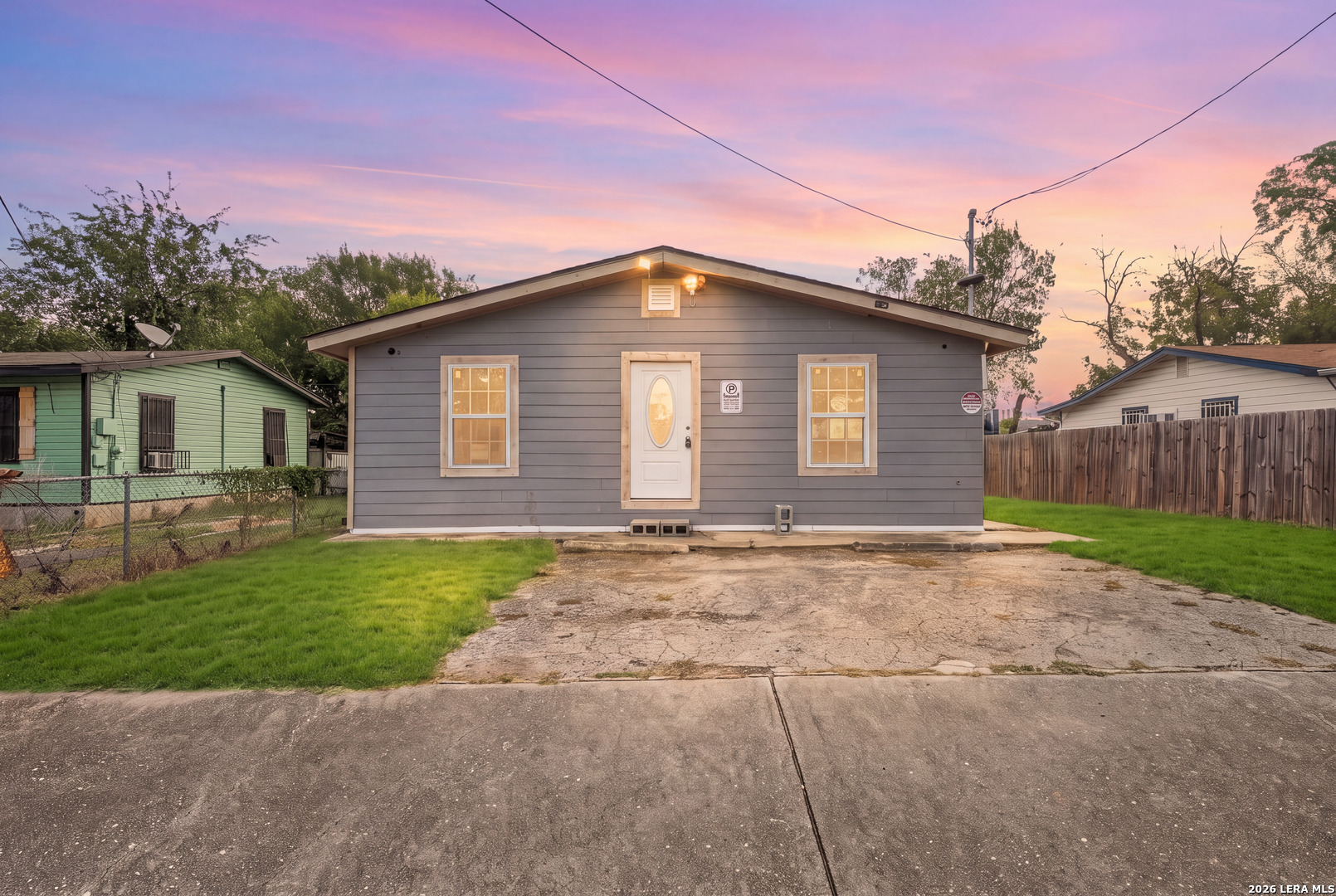 1430 Dahlgreen Avenue San Antonio TX 78237