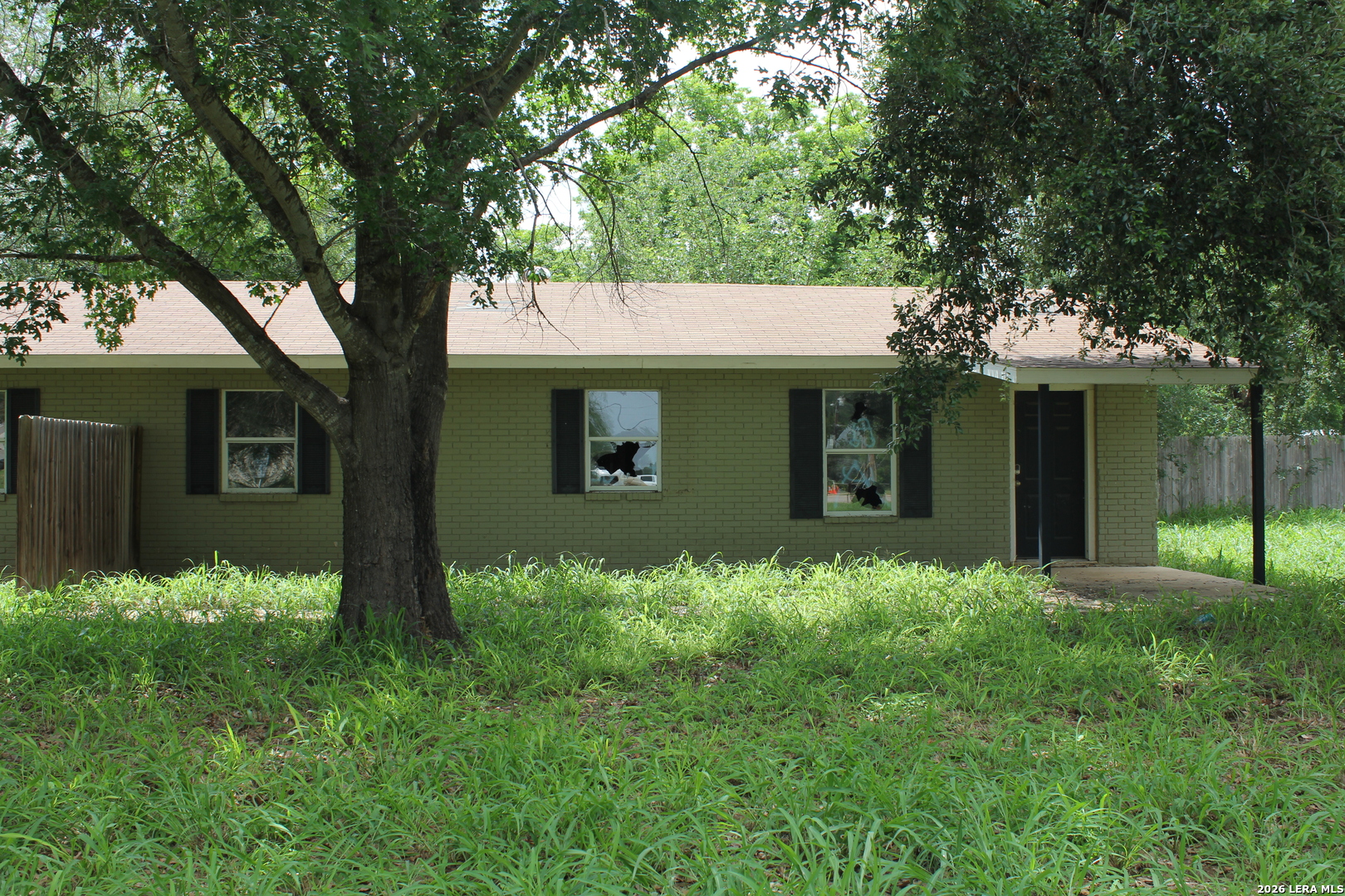 723 W Brazos Street Pearsall TX 78061