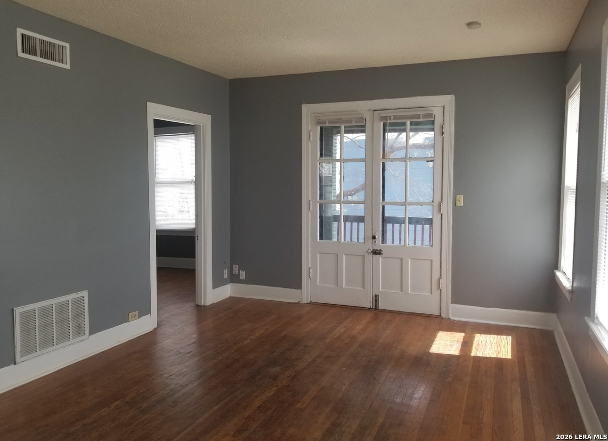 333 Natalen San Antonio TX 78209