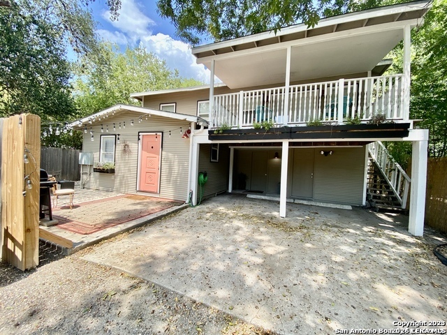 211 Eleanor San Antonio TX 78209