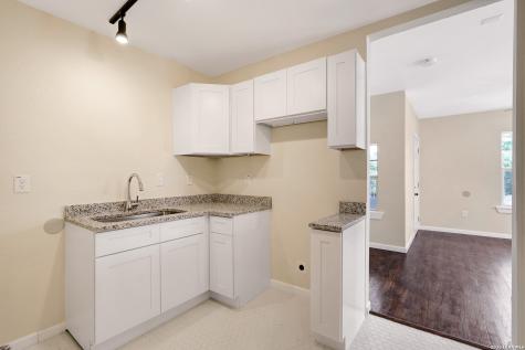 834 W Russell Place San Antonio TX 78212