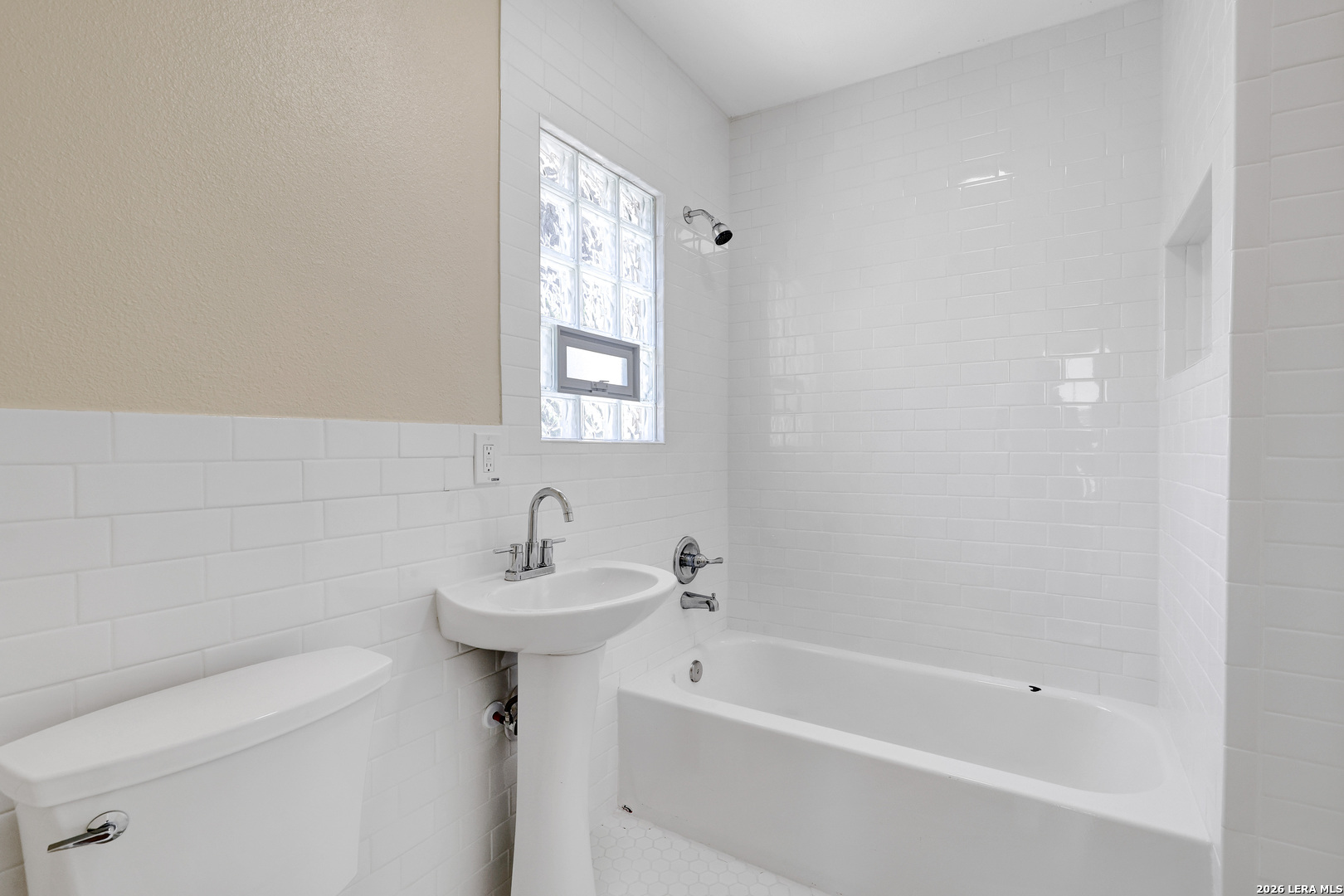 834 W Russell Place San Antonio TX 78212