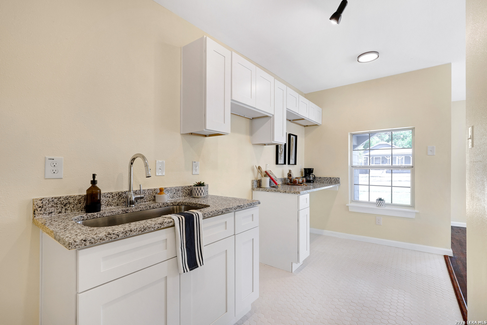 834 W Russell Place San Antonio TX 78212