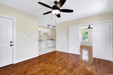 834 W Russell Place San Antonio TX 78212