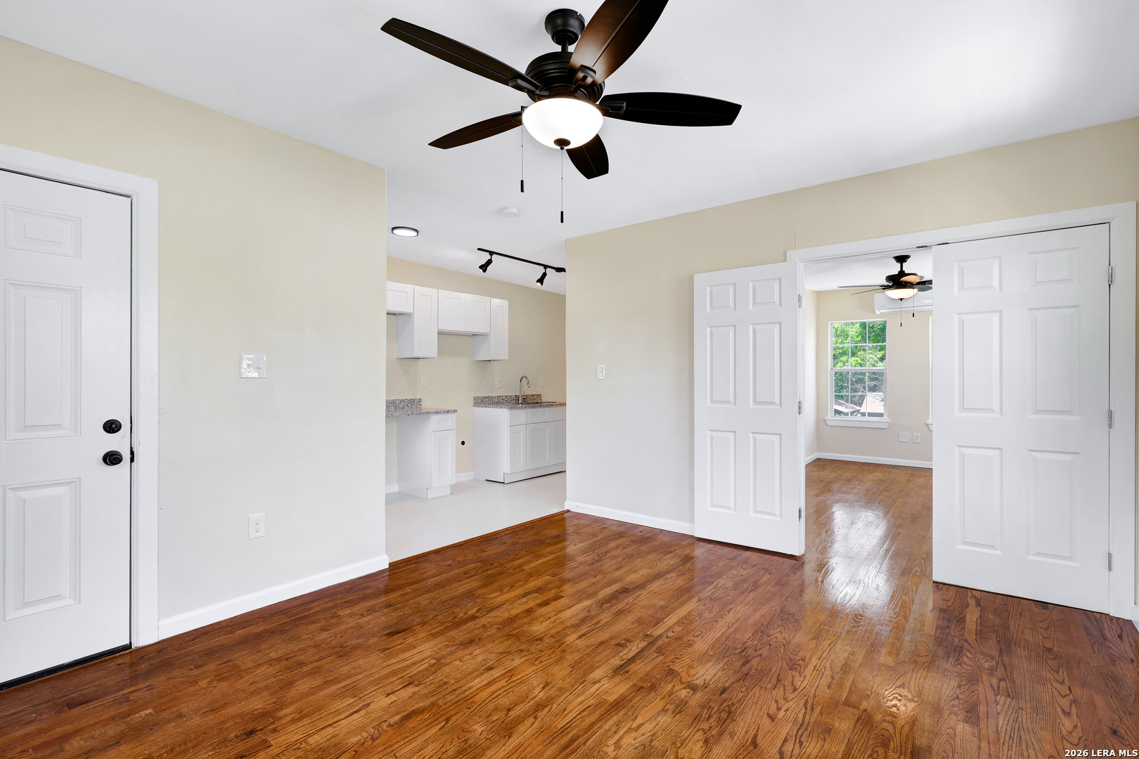 834 W Russell Place San Antonio TX 78212